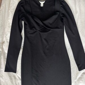 H&M black long sleeve maxi dress - Size S